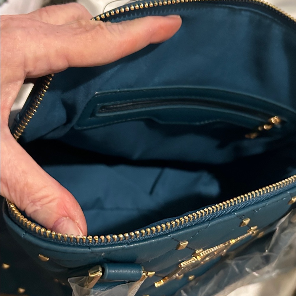 Badgley Mischka Teal blue quilted studded bowlers bag - Picture 5 of 10